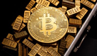 Bitcoin is getting a shutdown boost. More money could rotate into the crypto and out of gold