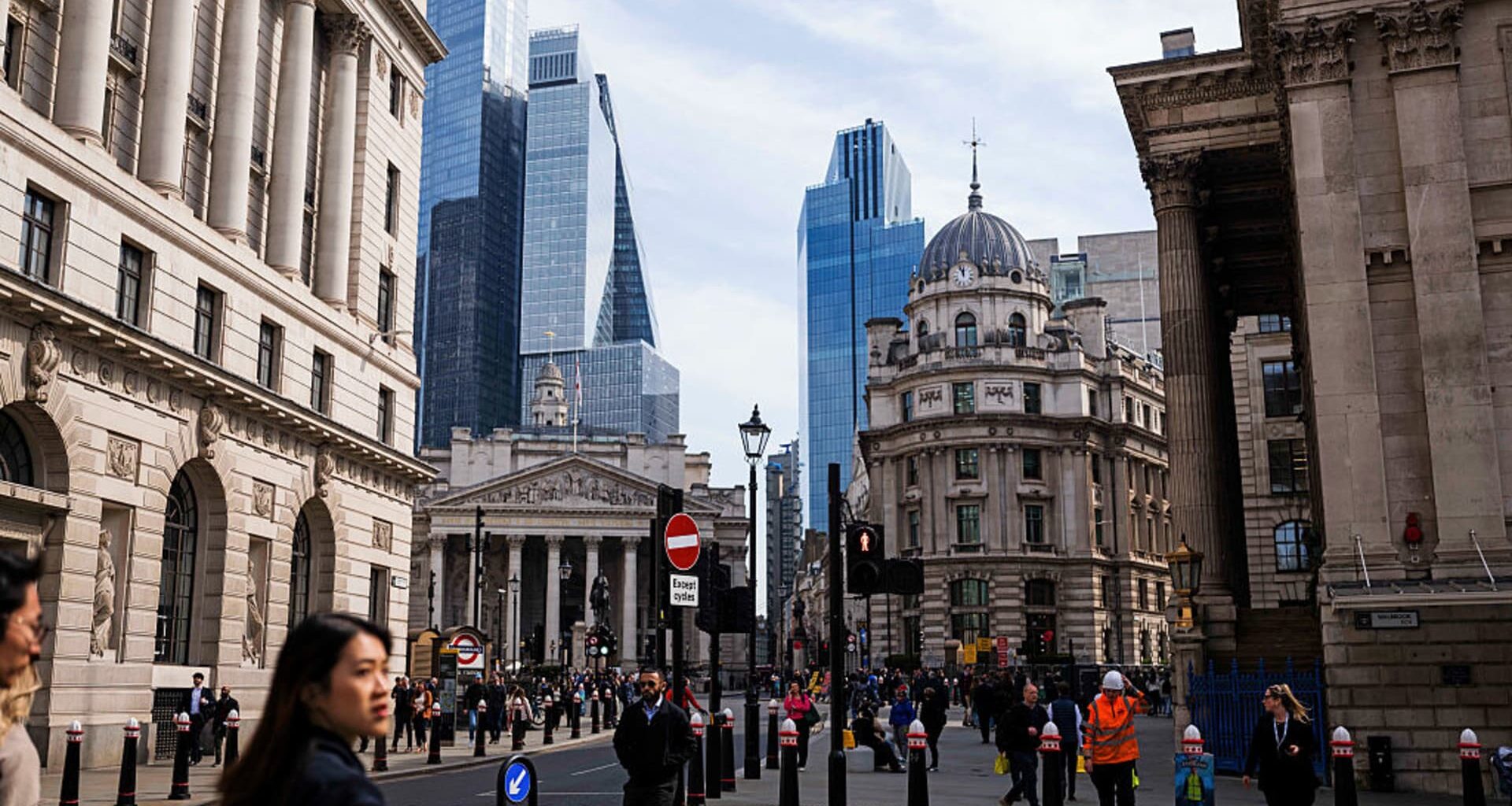 Germany falters as UK picks up