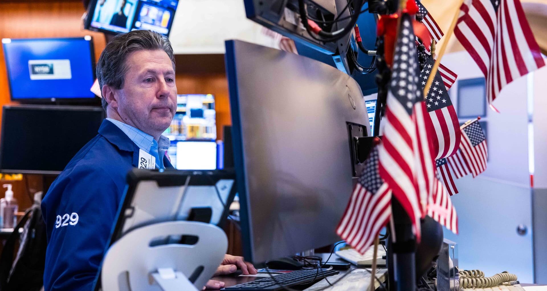 Stock market today: Live updates