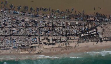 Rising sea levels threaten over 100 million buildings. Where does Europe stand?
