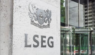 London hits record high as global stocks cheer best September since 2013