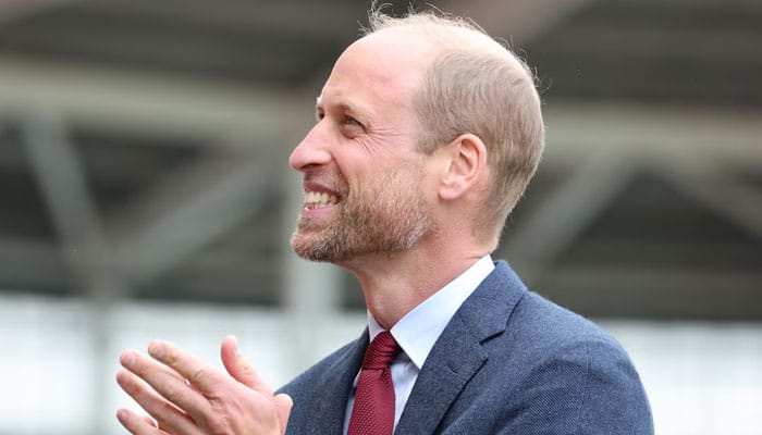 Kate Middletons brother reacts to Prince Williams photo with Canadian star