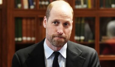 Prince William receives alarming reminder as crown is inches away