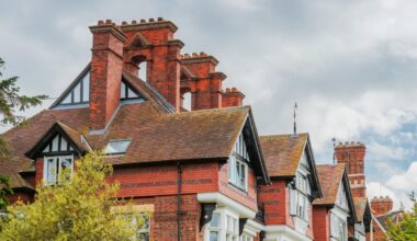 Barclays trims mortgage rates as UK buyers face 87-day wait from offer to completion