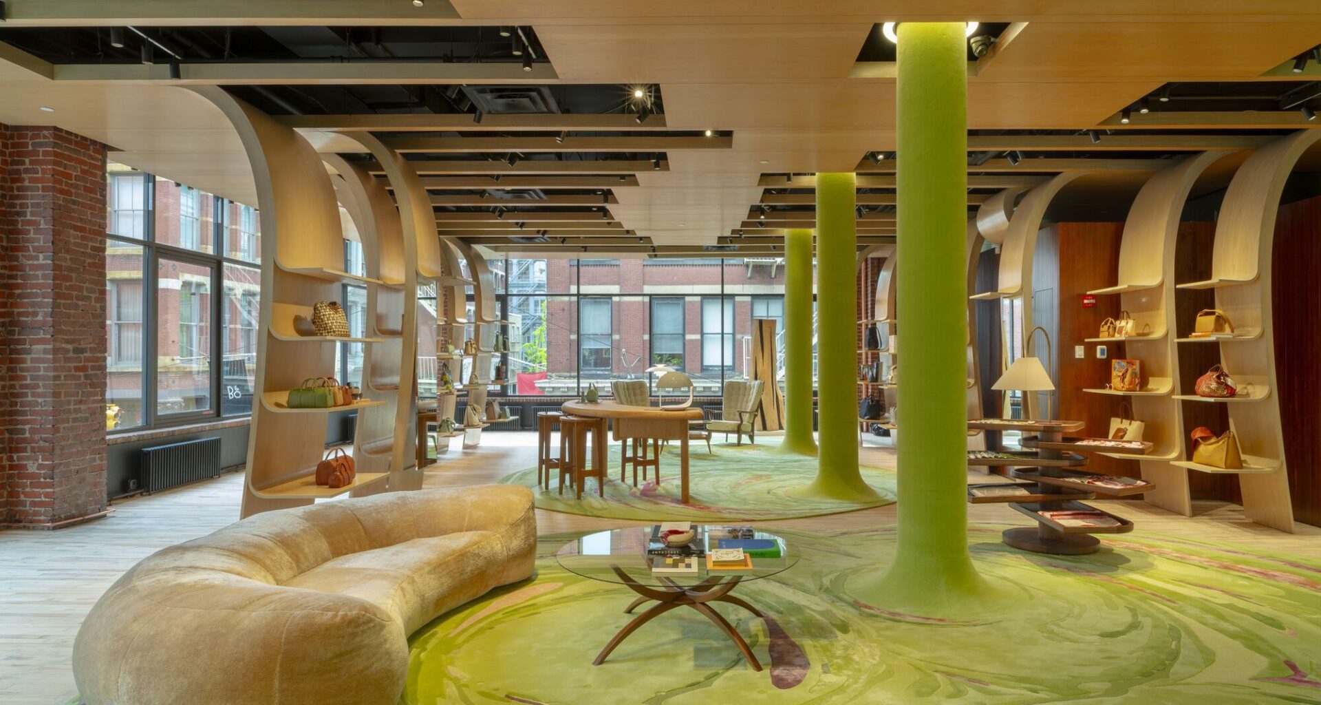 Longchamp Boutique / Heatherwick Studio