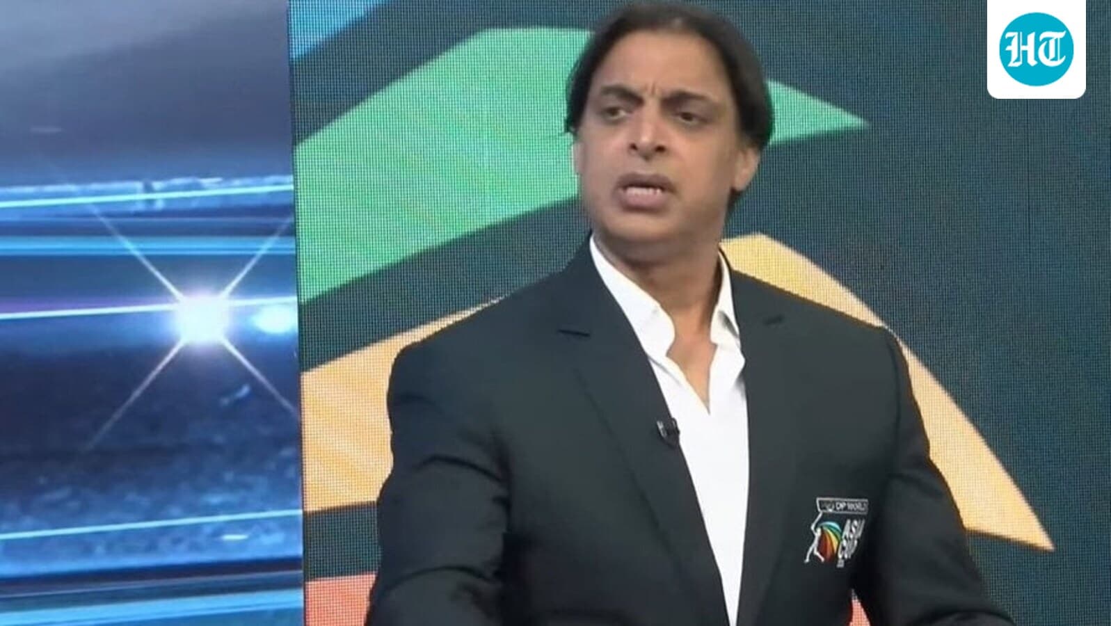 Shoaib Akhtar calls Mohsin Naqvi a ‘senseless, headless-chicken’ manager; demands an educated leader to head PCB at once