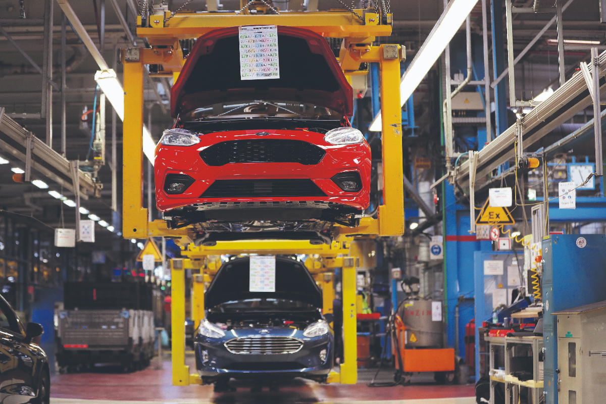 Manufacturing sector breakdown worsens amid ‘dearth of work’