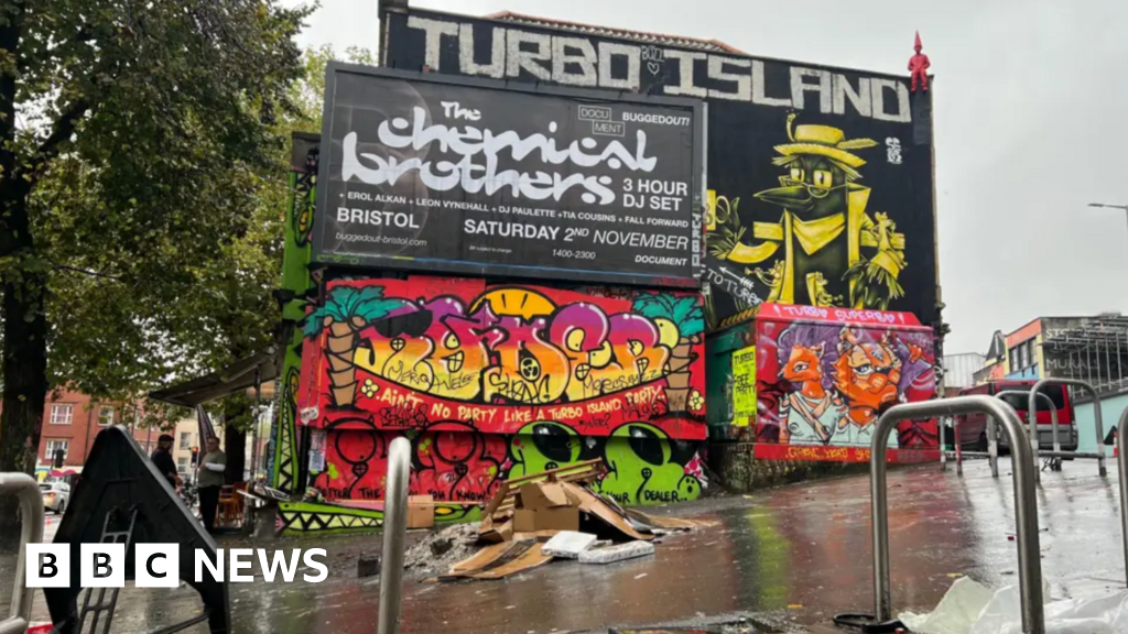Public inquiry into Bristol's Turbo Island village green status