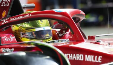 Lewis Hamilton's chrome Singapore GP helmet becomes instant fan favourite