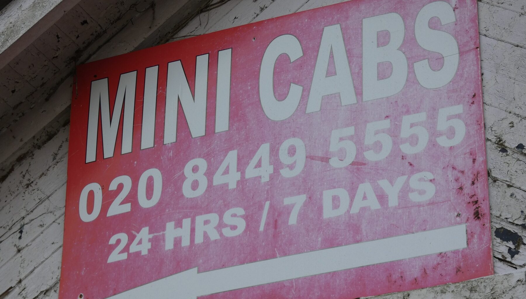 Action needed to combat 'steep decline' of taxi drivers in London