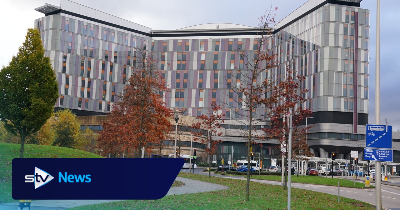 Whistleblowers who raised hospital safety concerns owed apology, inquiry told