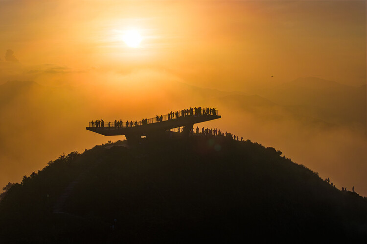 Shenzhen Meishajian Viewing Platform / line+ studio - Image 2 of 39
