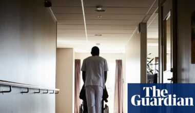 NHS hospital group’s facilities staff vote to strike over £30m pay discrimination claim | NHS