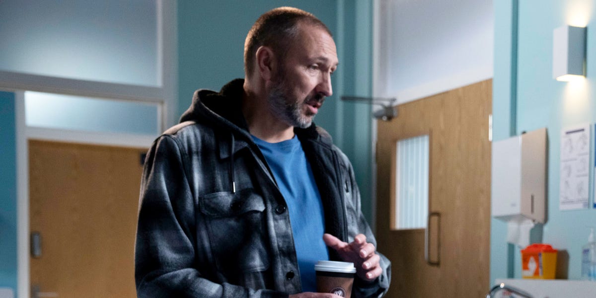 EastEnders star reveals the moment Ross discovers injured Vicki in "nightmare" scenes