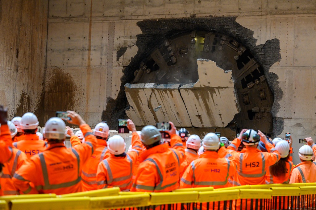 HS2 celebrates final Birmingham tunnel breakthrough