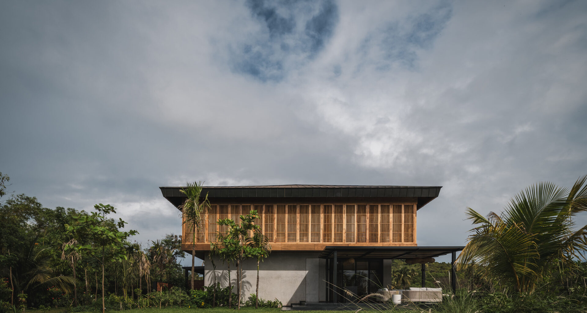 Salt Pan House / We Design Studio