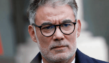 Socialists in France push wealth tax policy forward