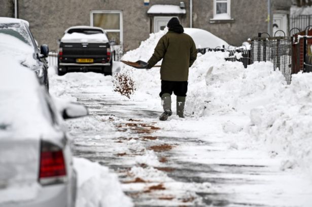All the parts of UK facing snow as flurries hit England, Scotland, Wales AND Northern Ireland