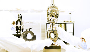 Simplified Sachdev-Ye-Kitaev model simulated on trapped-ion quantum computer