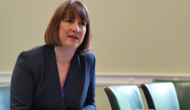 Reeves: Brexit, Austerity Hurt Economy