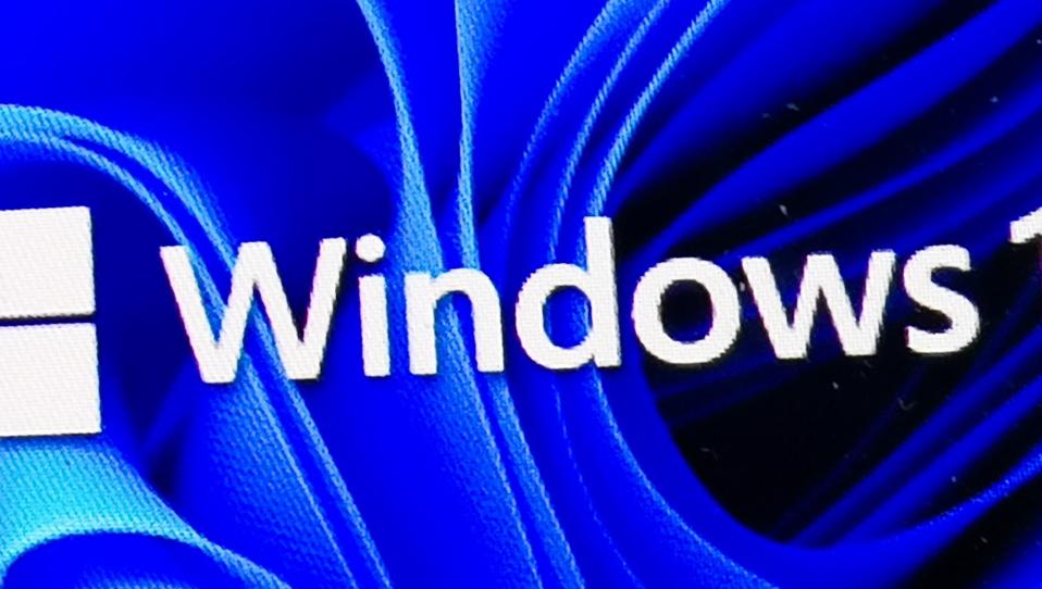 Windows 11 on screen