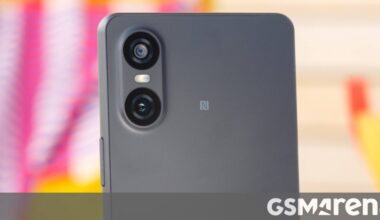 Sony Xperia 10 VI is receiving the stable Android 16 update