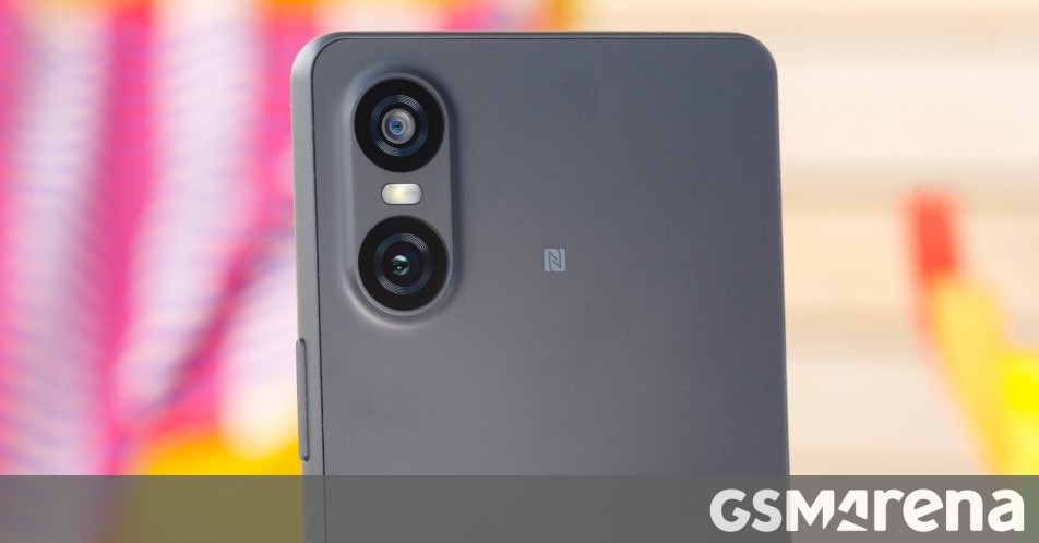 Sony Xperia 10 VI is receiving the stable Android 16 update