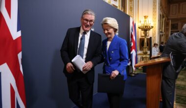 Starmer Mulls Europe Rethink in Search for Way to Counter Farage