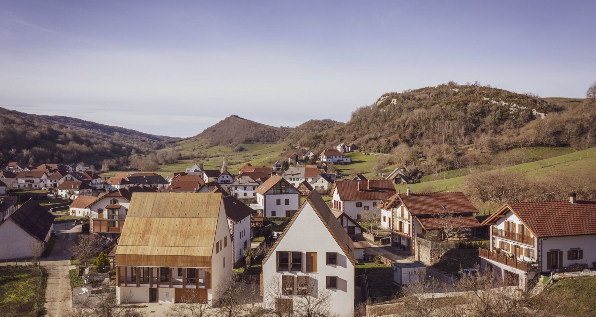 Housing in Garralda / Nazareth Gutierrez Franco + Rodrigo Nuñez Arquitectos