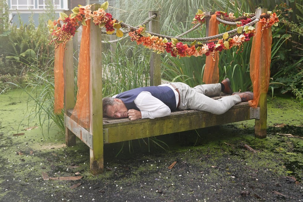 tony hutchinson, hollyoaks