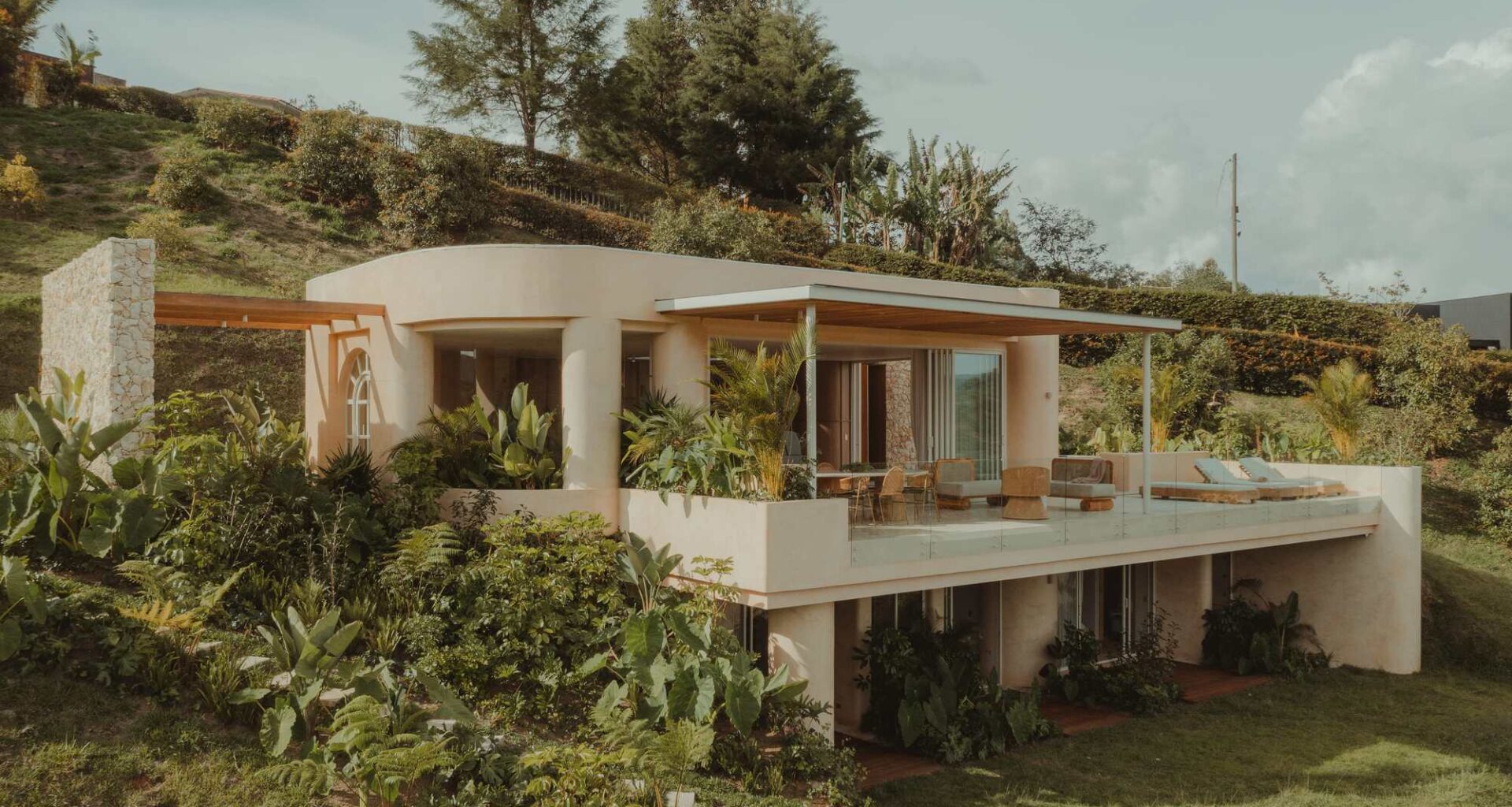 Covva House / Bon Studio