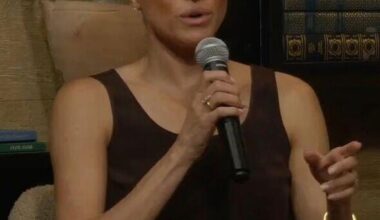 Meghan Markle 'in disbelief' as friend interrupts her during awkward onstage mishap