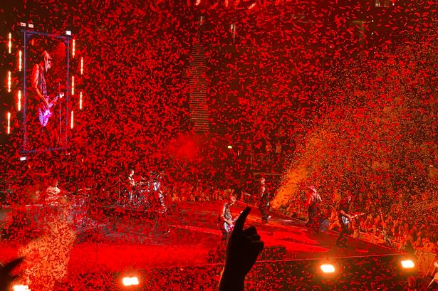 The bands came together to close the show