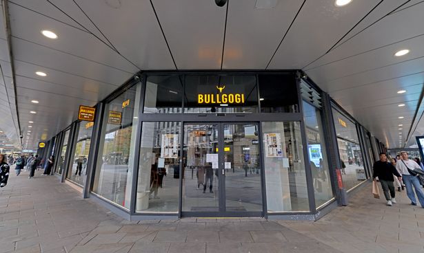 The restaurant takes over the unit formerly occupied by the M&S Simply Food store 