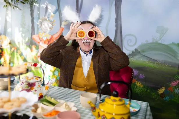 Adventures in Wonderland, Z-arts