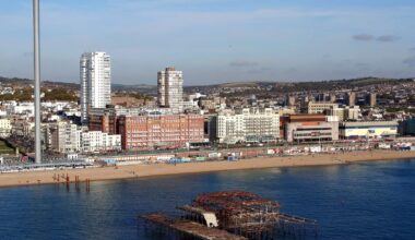 Woman 'raped on Brighton beach' by three asylum seekers - London Evening Standard