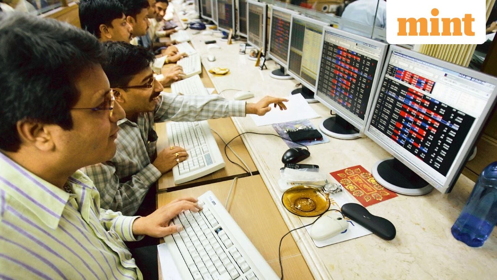 Stock market today: Trade setup for Nifty 50, silver prices, IT stocks to Tata Capital IPO allotment; 8 stocks to buy or sell
