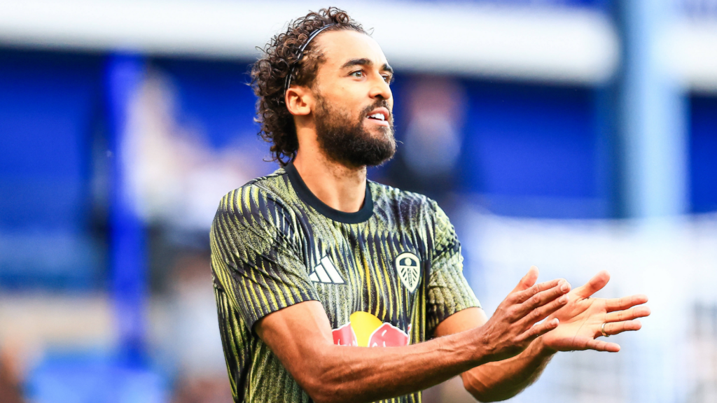 Dominic Calvert-Lewin playing for Leeds