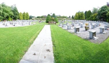 Families heartache as memorials taken away from Glasgow Crematorium