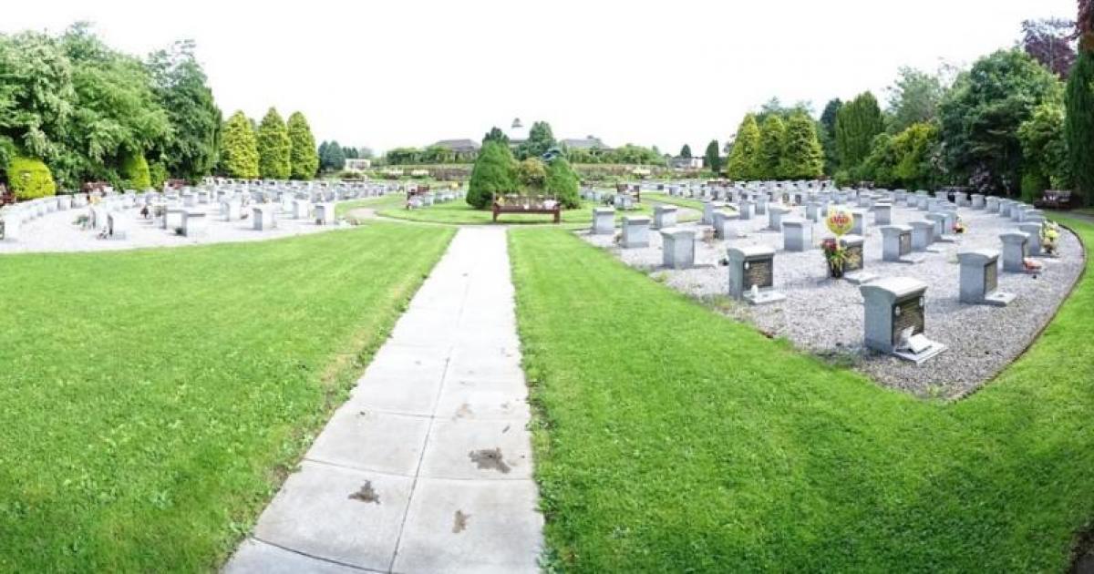 Families heartache as memorials taken away from Glasgow Crematorium