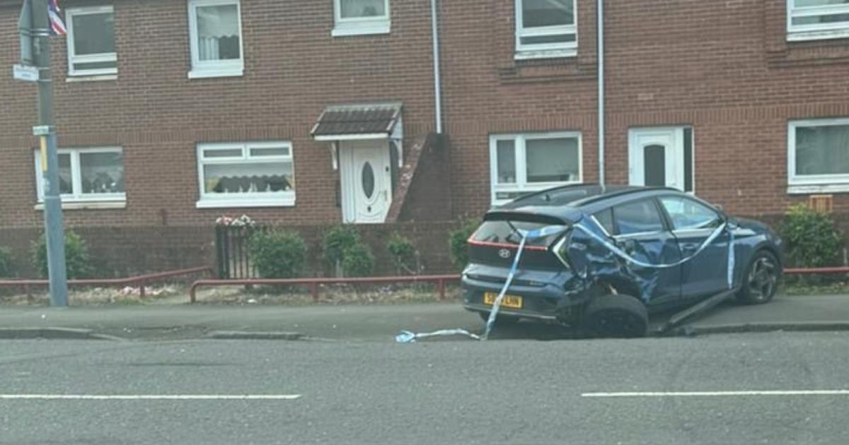 Police hunting driver after van hit bridge in Glasgow