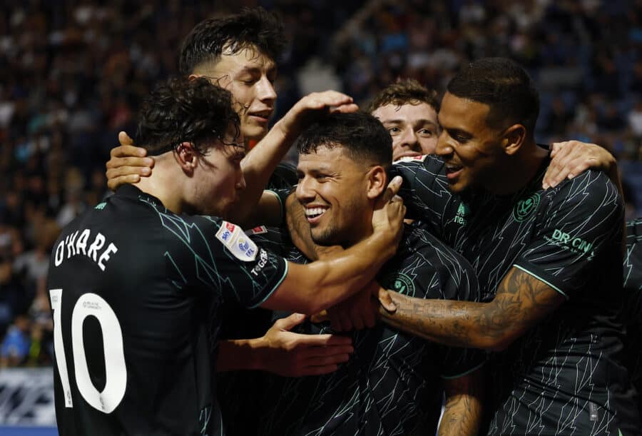 SUFC - Sheffield United players celebrate with Gustavo Hamer