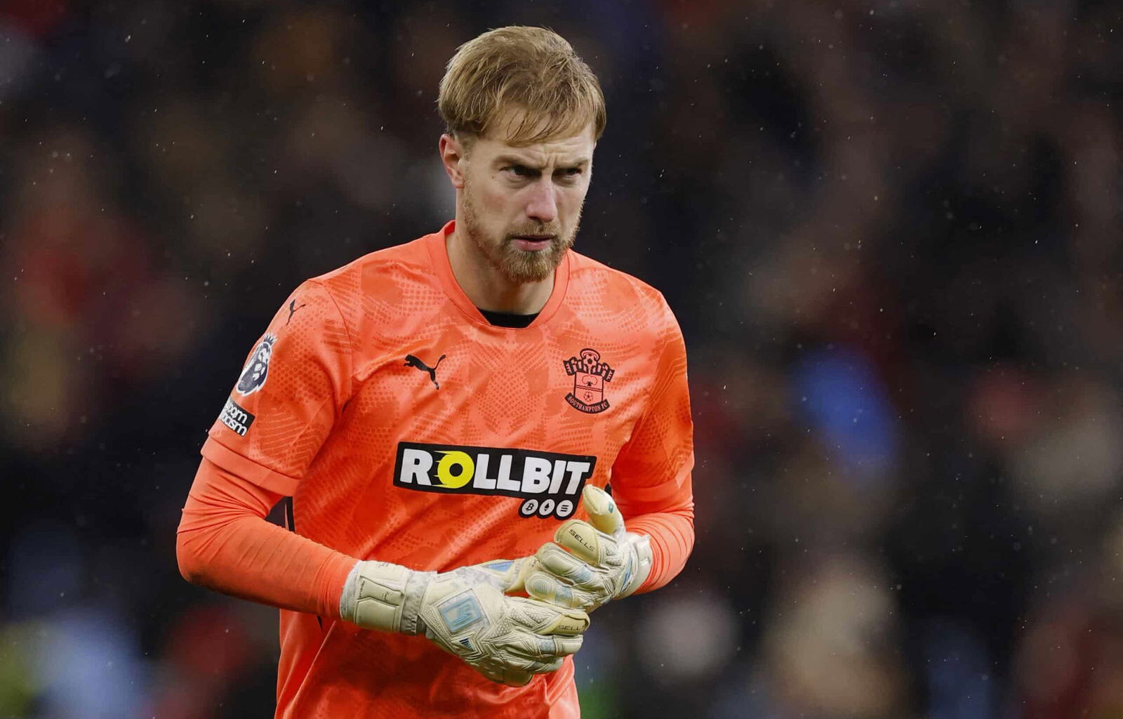 Sheffield Wednseday in talks to sign Bristol City's Joe Lumley