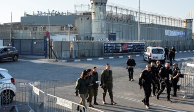 US lawmakers urge Trump admin to secure release of American teen in Israel | Israel-Palestine conflict News