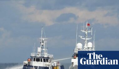 Philippines says Chinese ship ‘deliberately rammed’ government boat in South China Sea | Asia Pacific