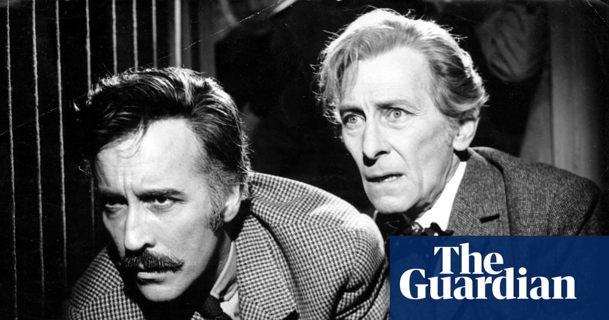 Celebrate this Halloween with Christopher Lee, Peter Cushing and an evil iceman on a train | Horror films