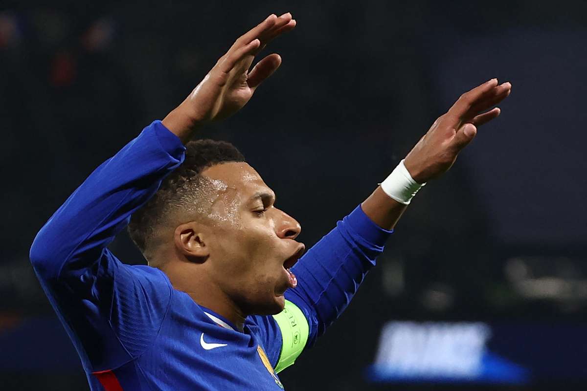 Mbappe continues hot run as France defeat plucky Azerbaijan in World Cup qualifying
