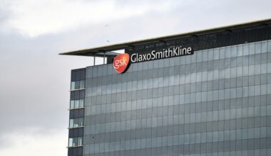 UK drugmaker GSK lifts 2025 guidance despite US tariffs
