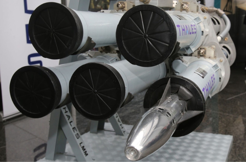 UK Delivers Hundreds of Air-Defense Missiles to Ukraine Early