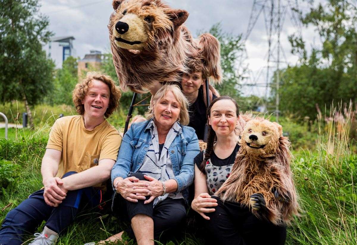 Cromarty visit for theatre show dedicated to Scotland’s favourite grizzly bear Hercules